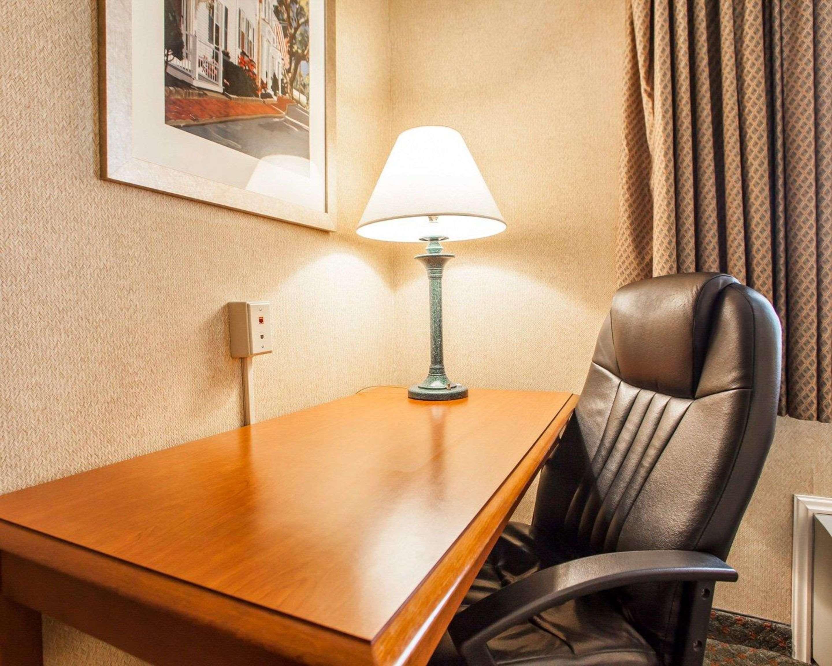 Surestay Plus Hotel By Best Western Mcguire Afb Jackson Cookstown Exterior foto